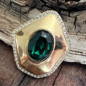 Vintage Ciner Large Gold Brooch Faceted Green Clear Emerald Crystal Rhinestones